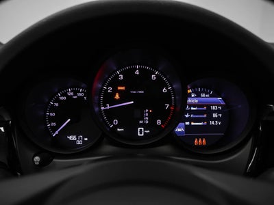 2022 Porsche Macan Macan