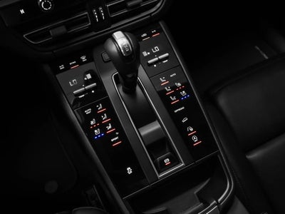 2022 Porsche Macan Macan