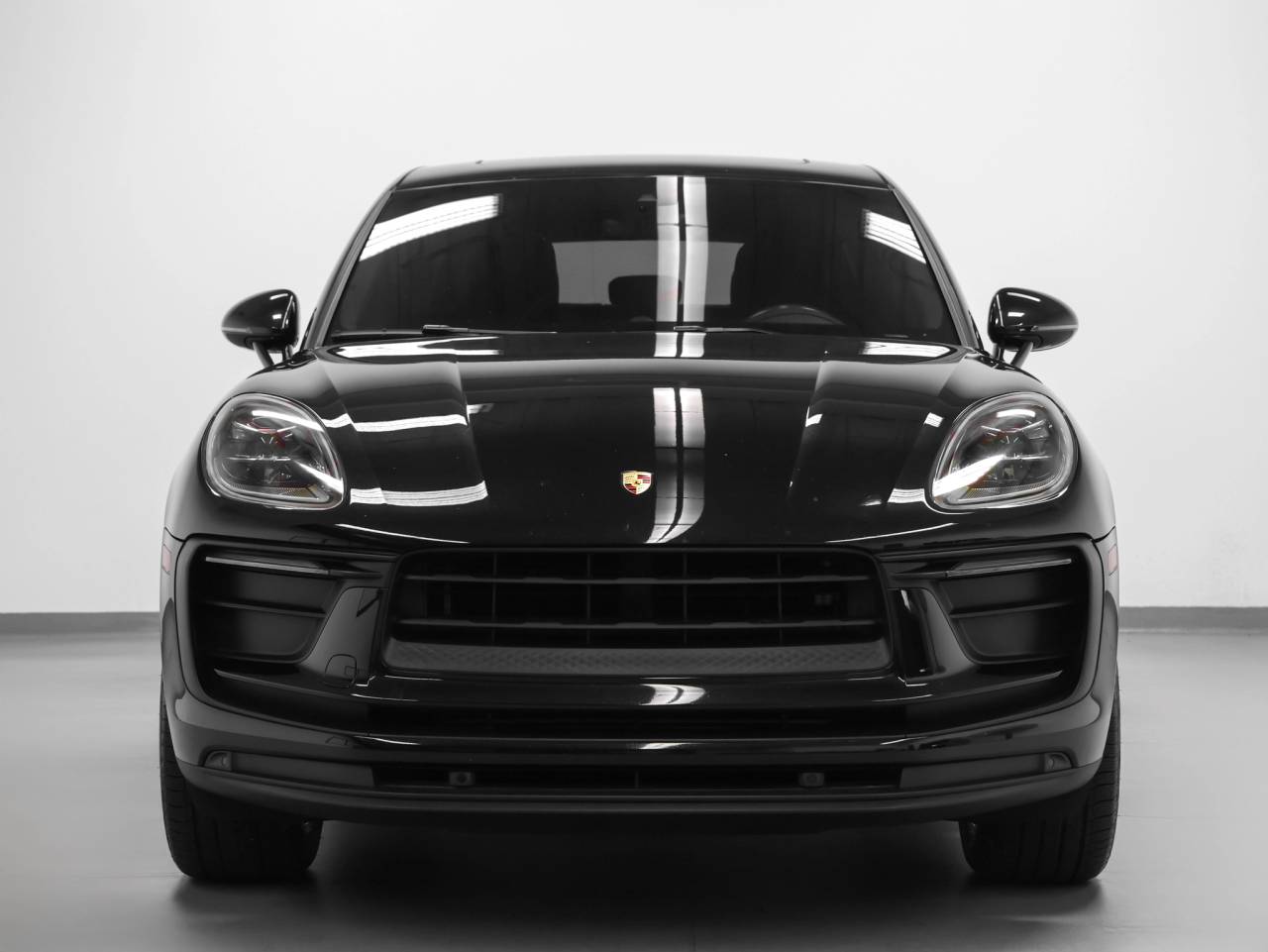 2022 Porsche Macan Macan