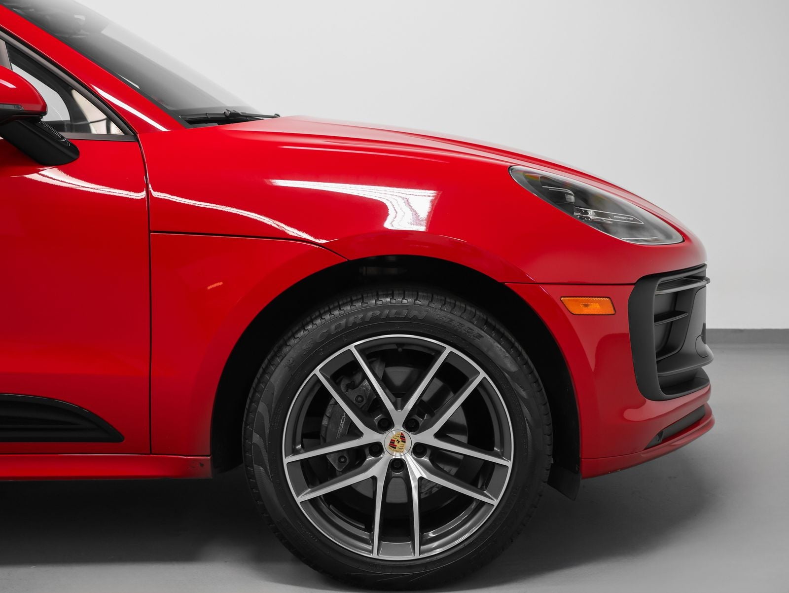 2023 Porsche Macan Macan (MY23)