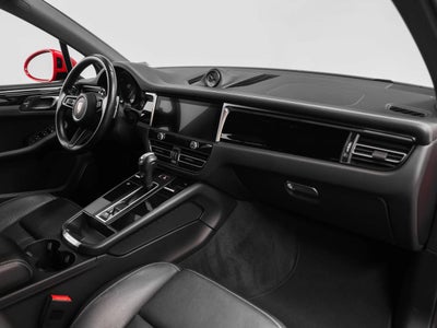 2023 Porsche Macan Macan (MY23)