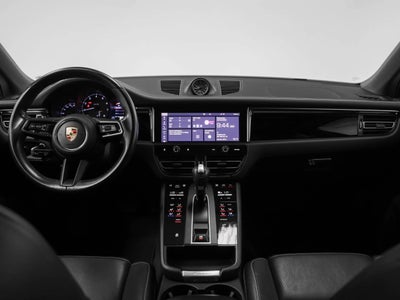 2023 Porsche Macan Macan (MY23)