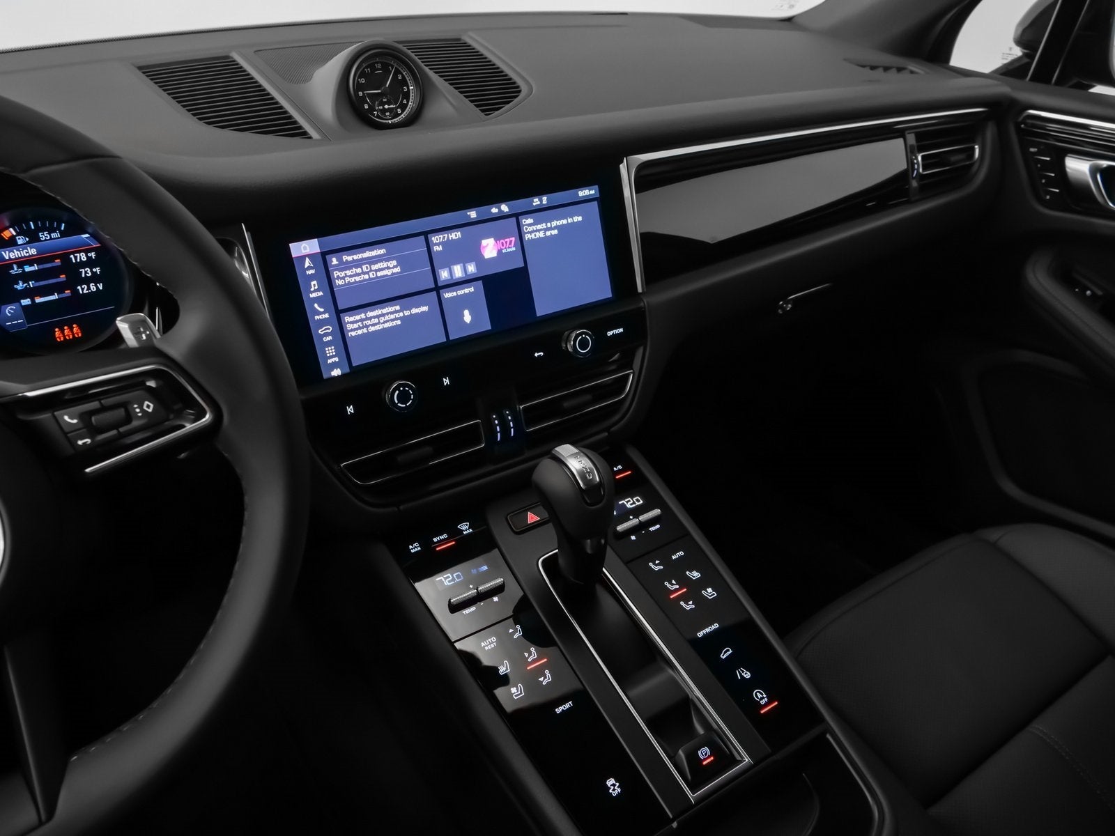 2025 Porsche Macan Macan