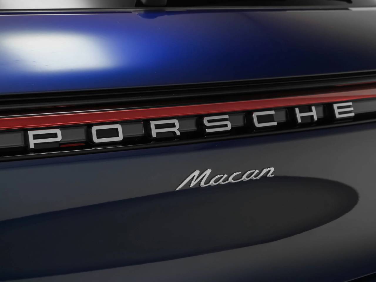 2025 Porsche Macan Macan