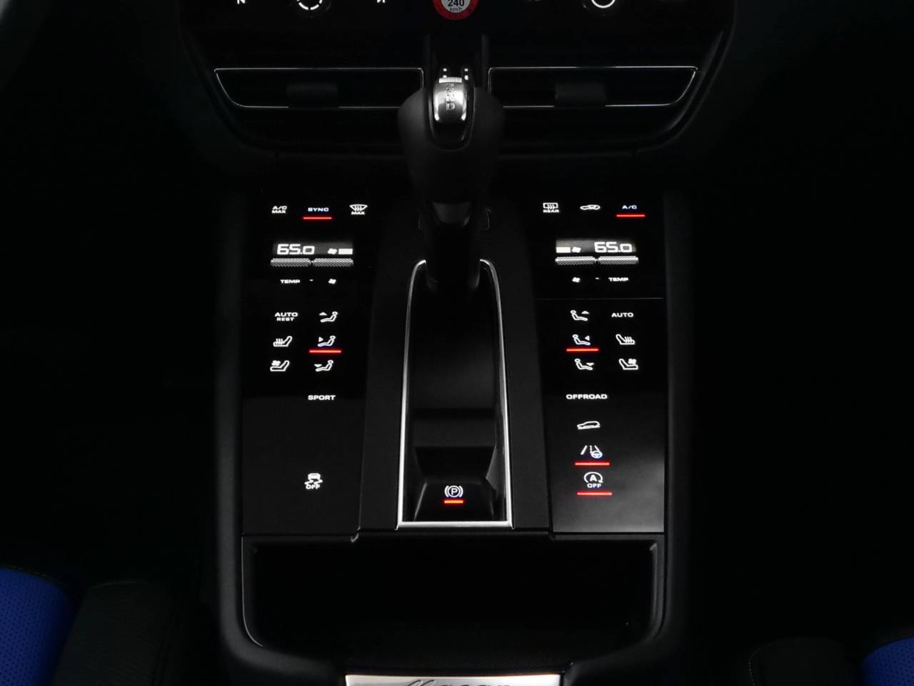 2025 Porsche Macan Macan