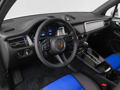 2025 Porsche Macan Macan