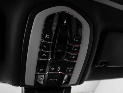 2025 Porsche Macan Macan