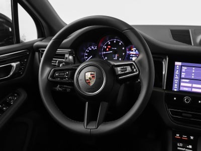 2025 Porsche Macan Macan