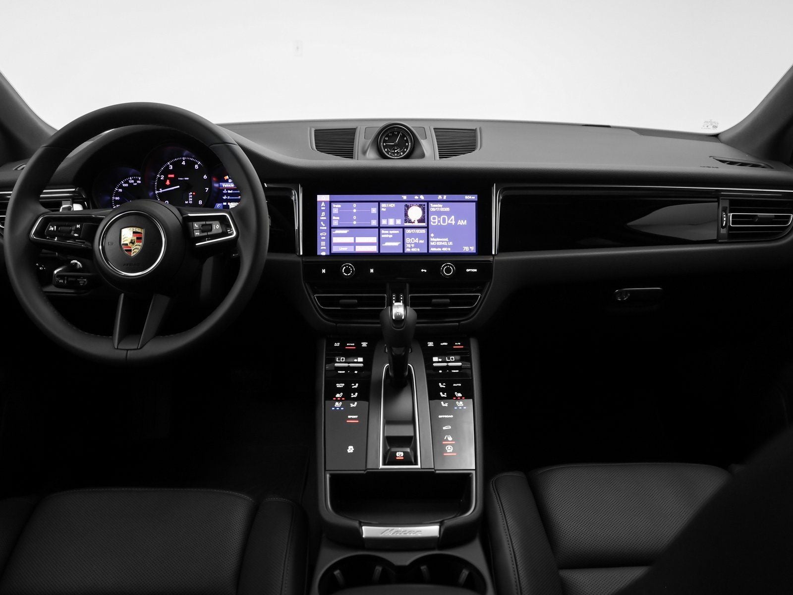 2025 Porsche Macan Base