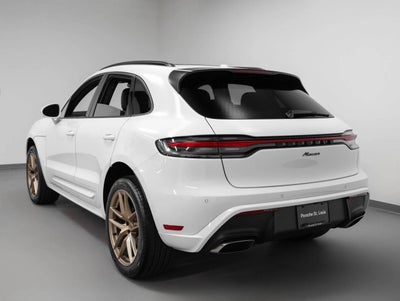 2025 Porsche Macan Base