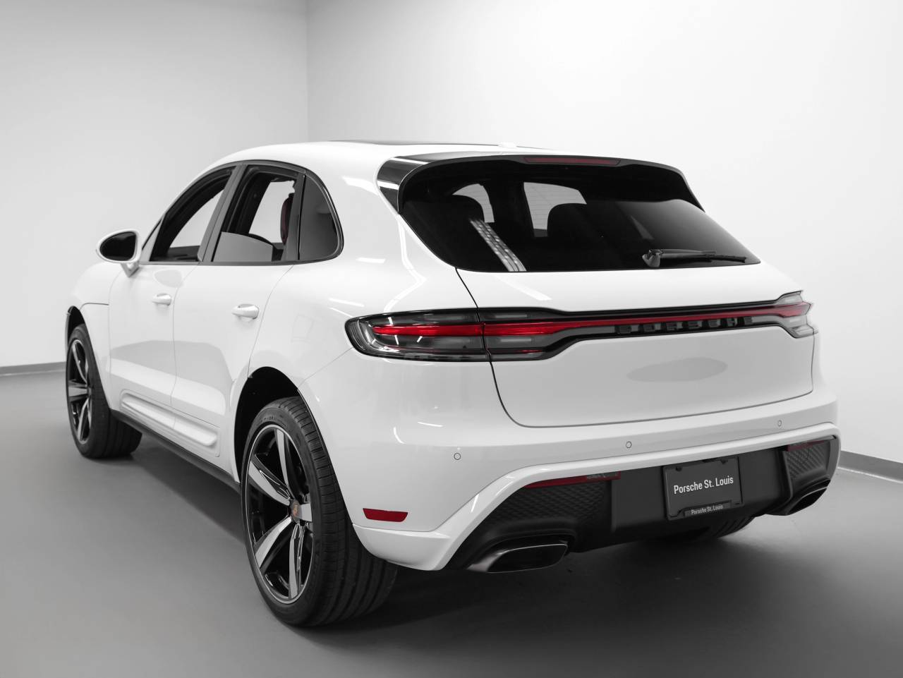 2026 Porsche Macan Macan
