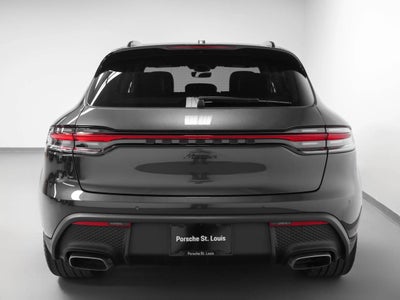 2026 Porsche Macan Base