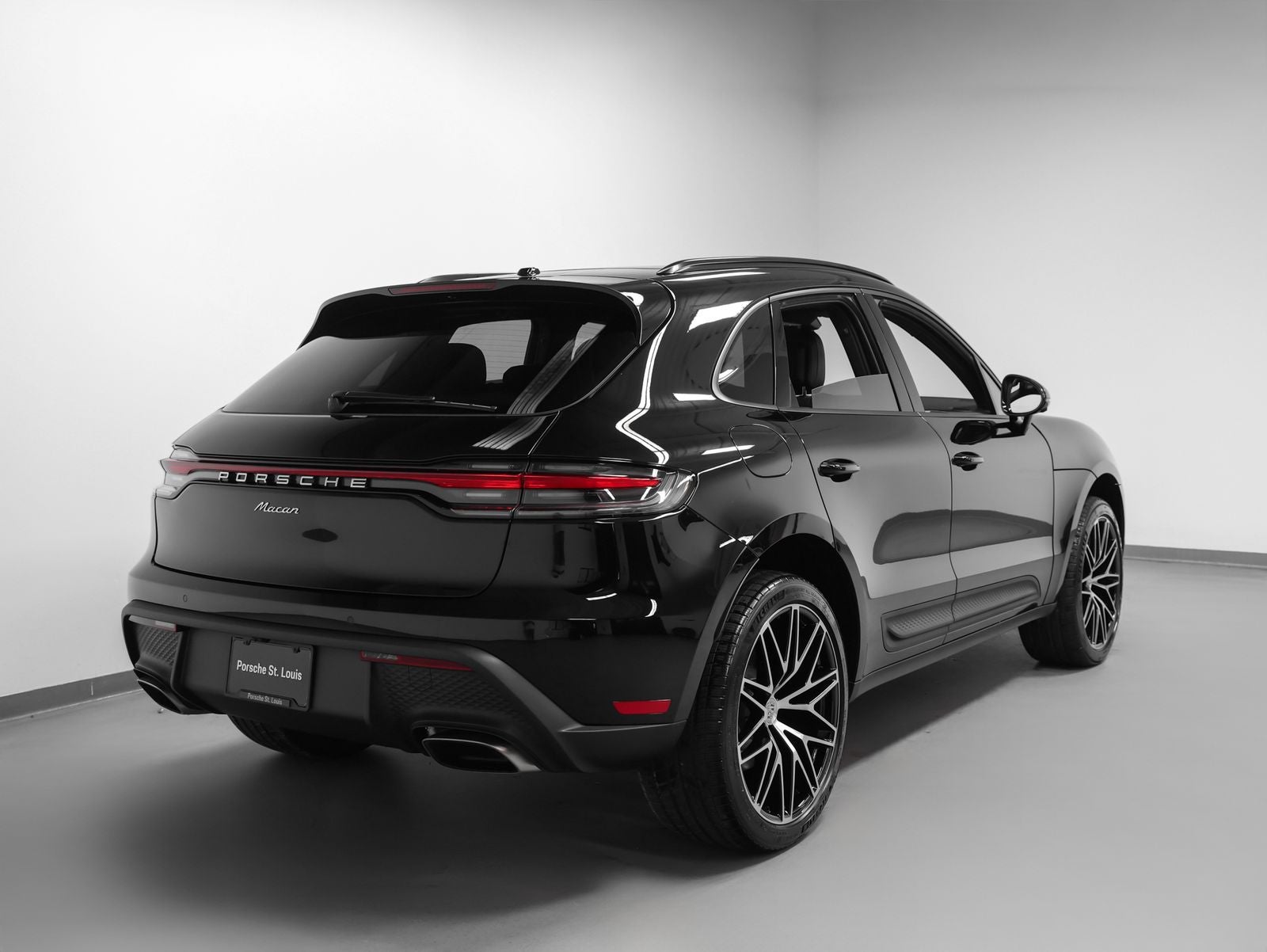 2026 Porsche Macan Macan