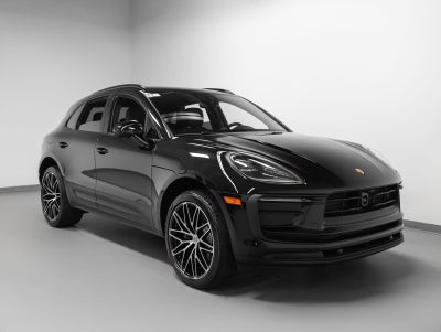2026 Porsche Macan Macan