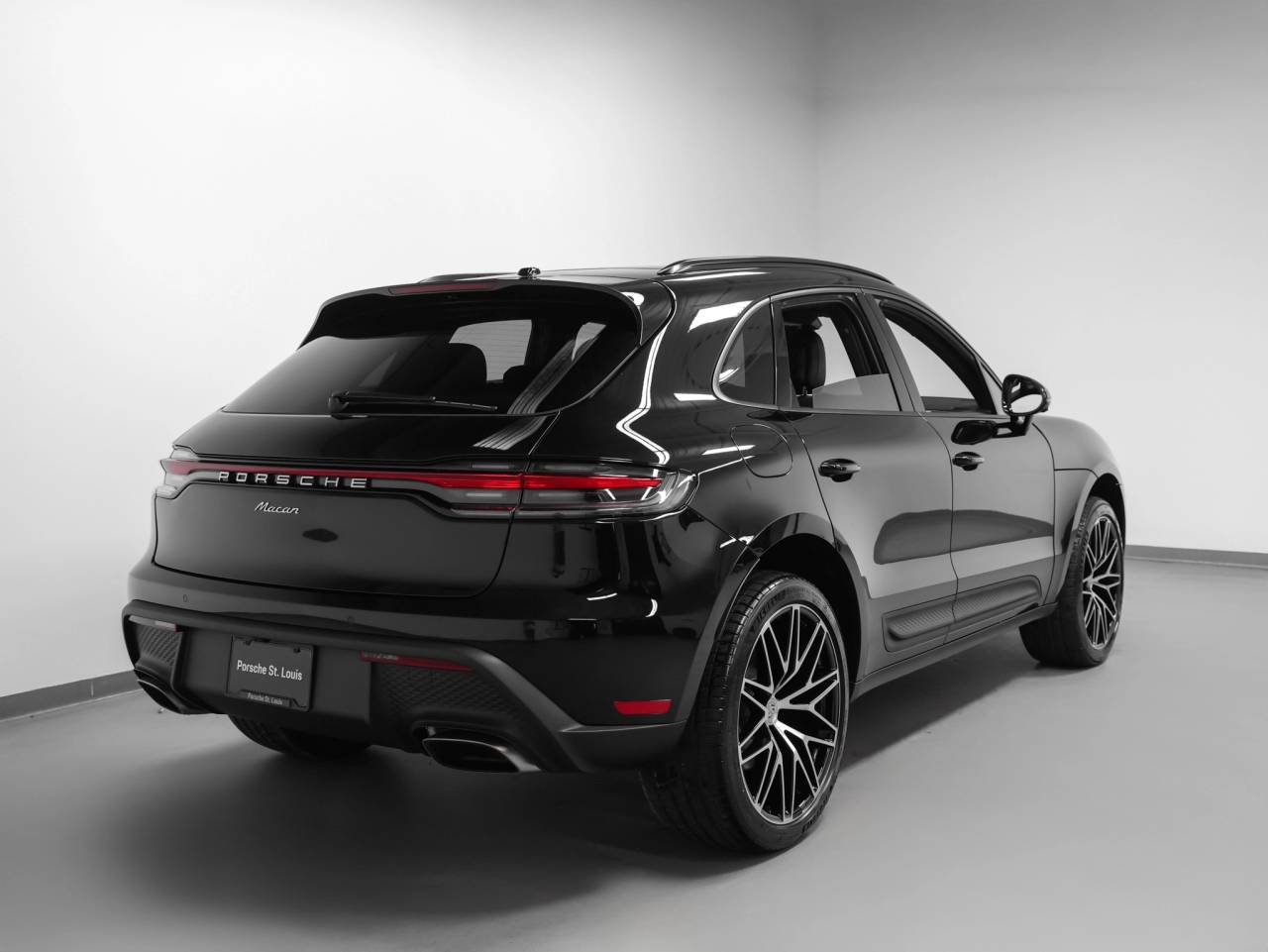 2026 Porsche Macan Macan