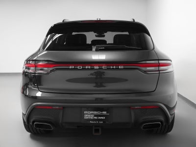 2023 Porsche Macan Base