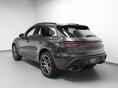 2023 Porsche Macan Base