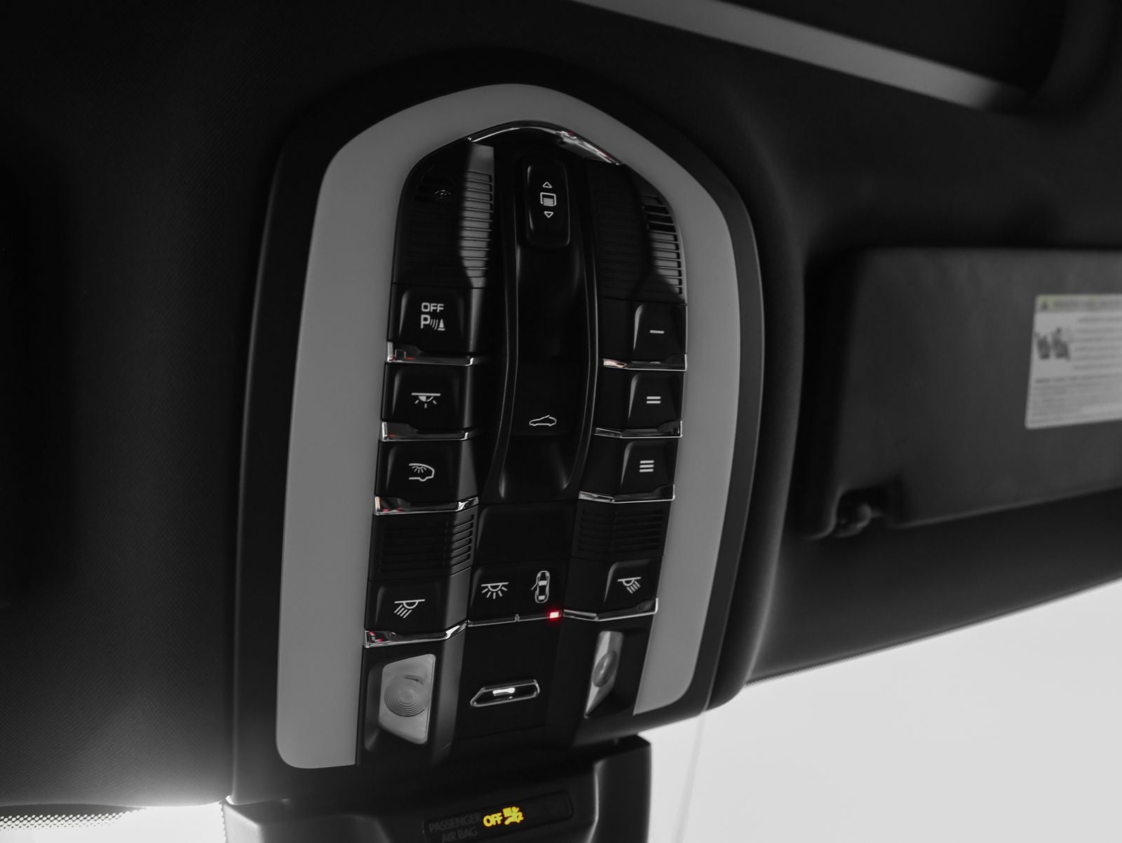 2023 Porsche Macan Macan (MY23)