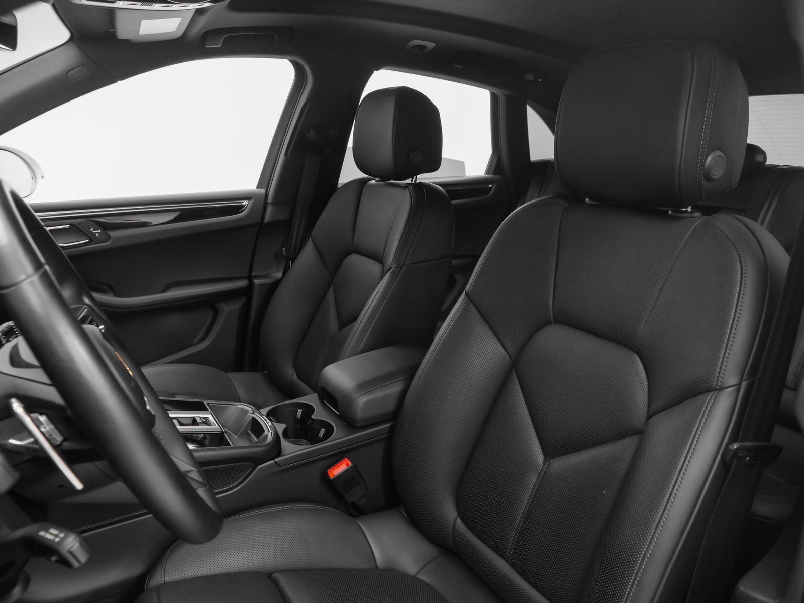 2023 Porsche Macan Macan (MY23)