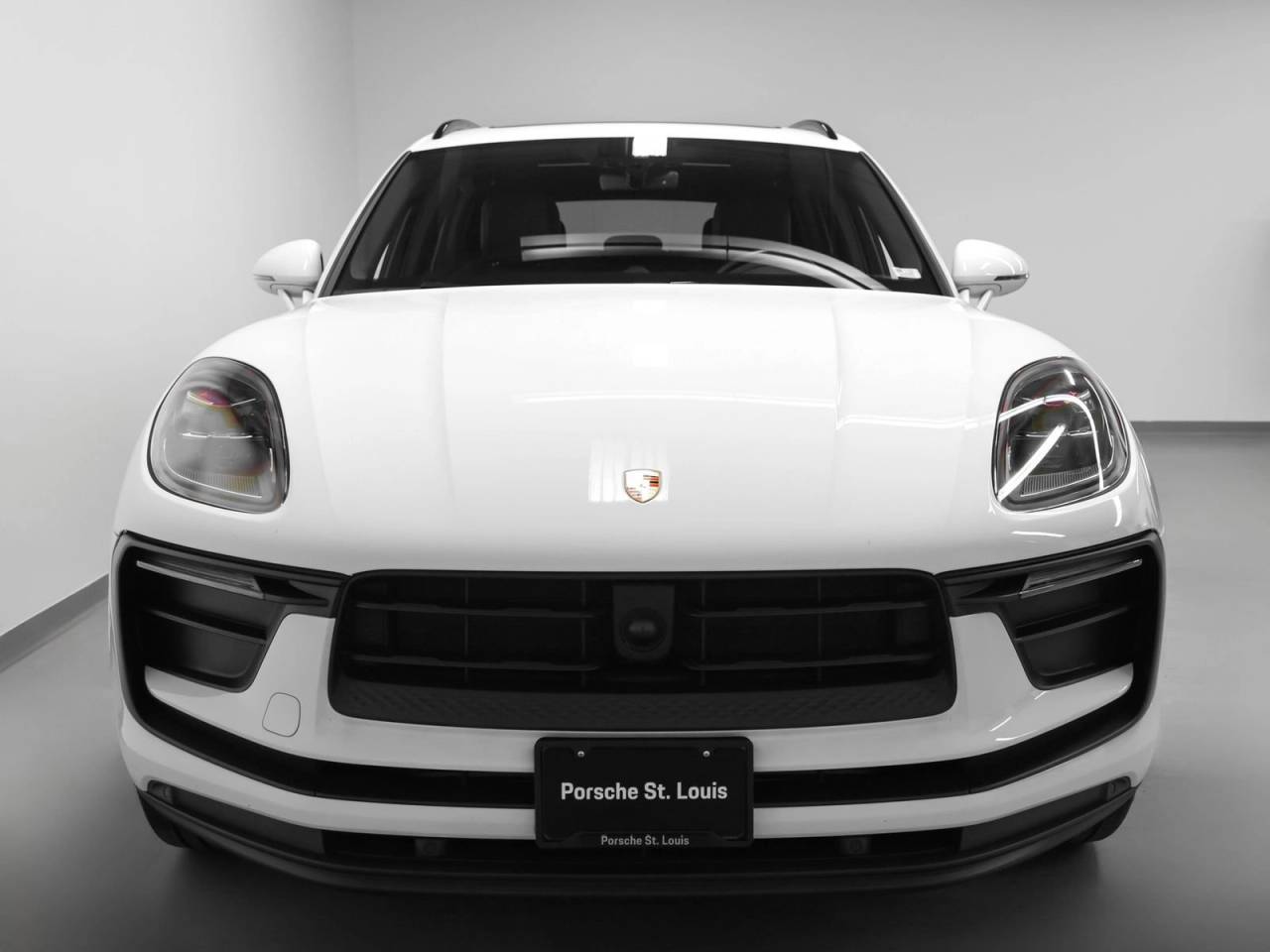 2023 Porsche Macan Macan (MY23)