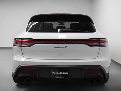 2024 Porsche Macan Macan T (MY24)