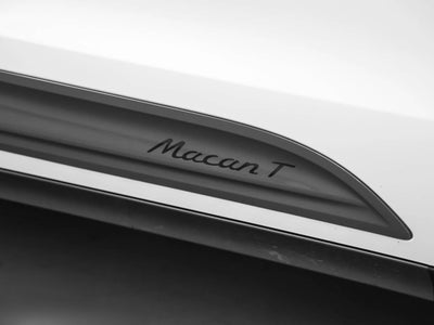 2024 Porsche Macan Macan T (MY24)