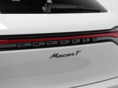 2024 Porsche Macan Macan T (MY24)