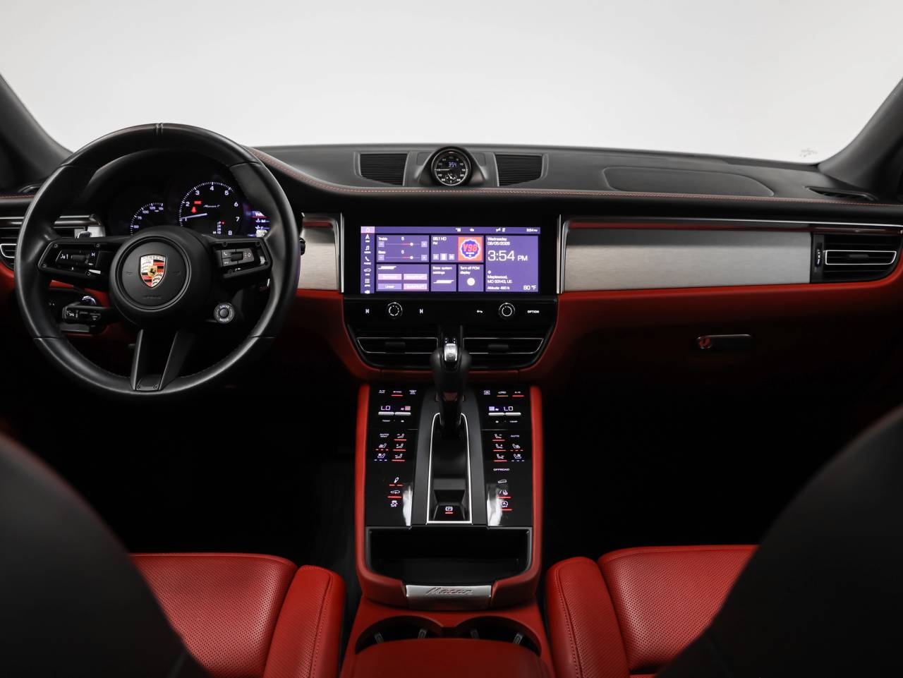 2024 Porsche Macan Macan T (MY24)