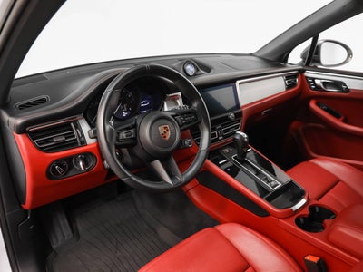 2024 Porsche Macan Macan T (MY24)