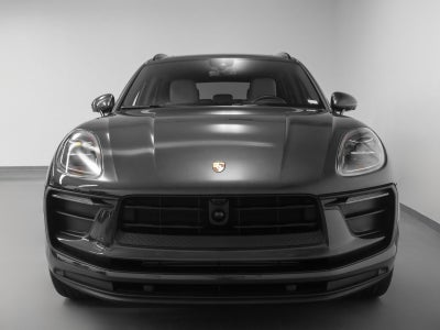 2025 Porsche Macan Macan