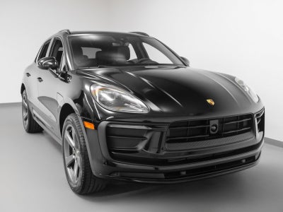 2025 Porsche Macan Macan