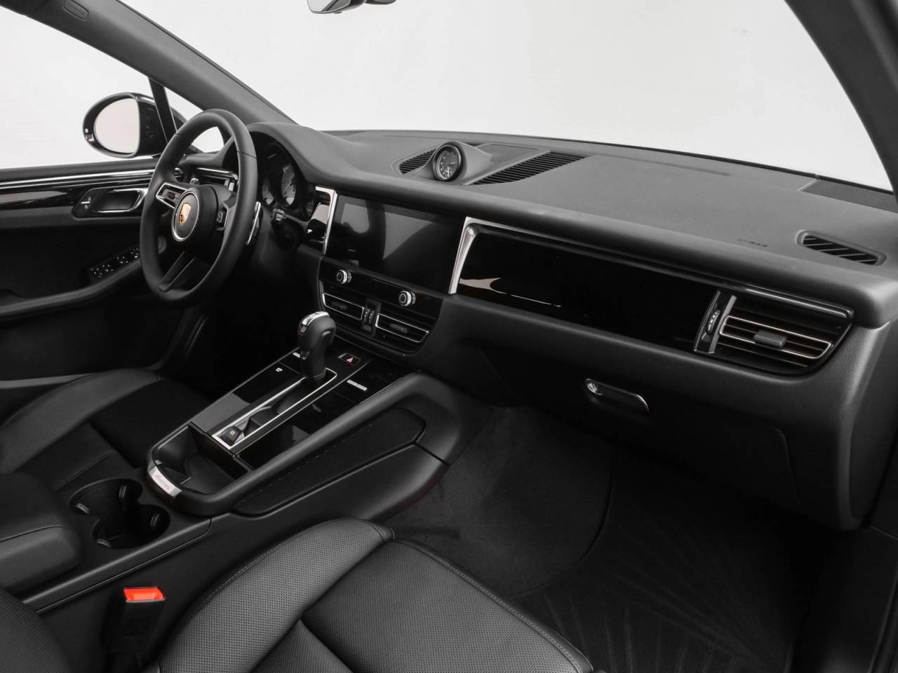 2025 Porsche Macan Macan