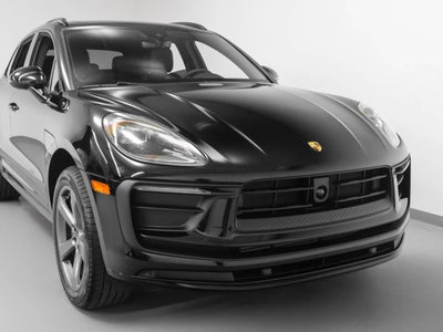 2025 Porsche Macan Macan