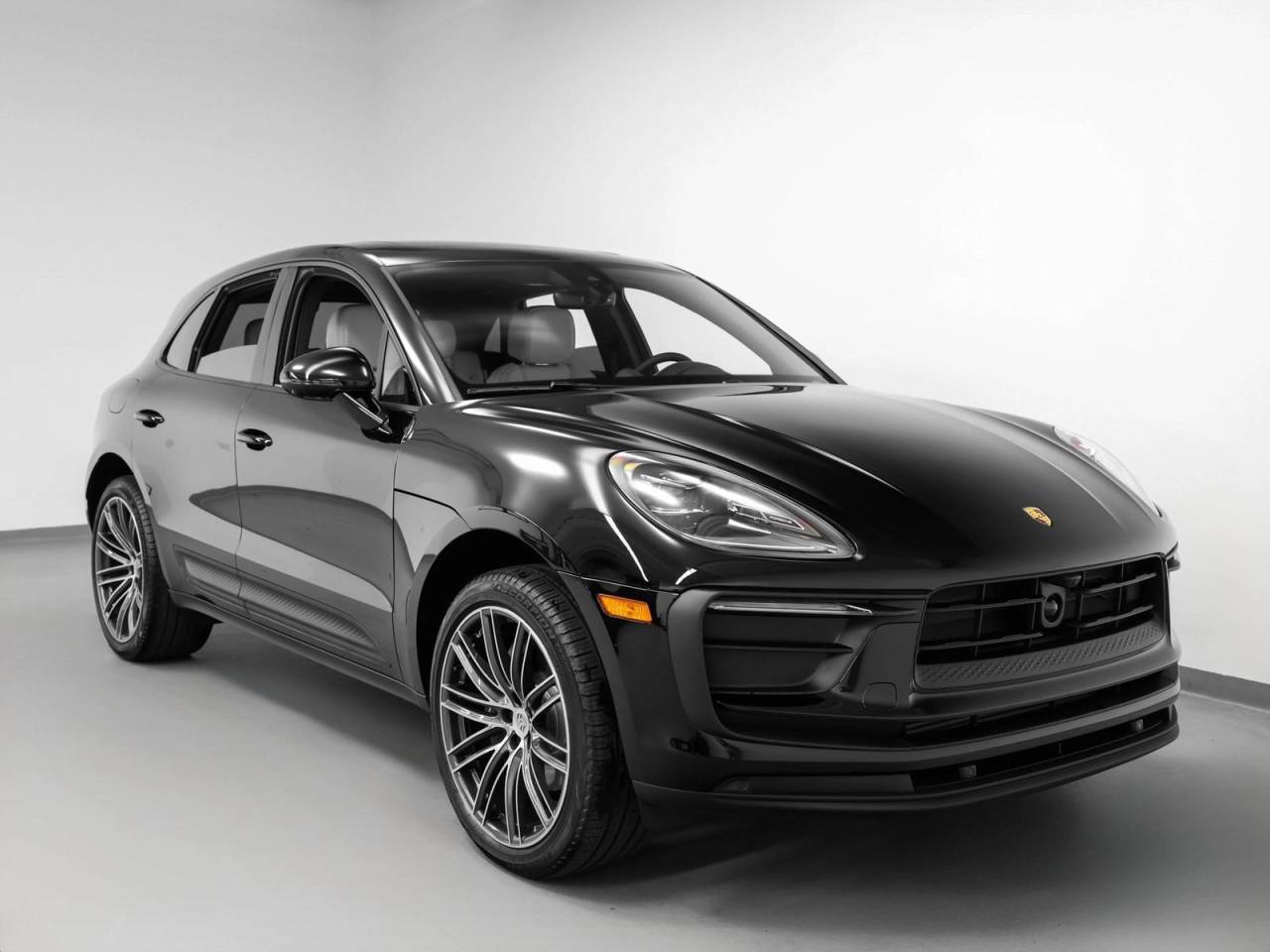 2025 Porsche Macan Macan