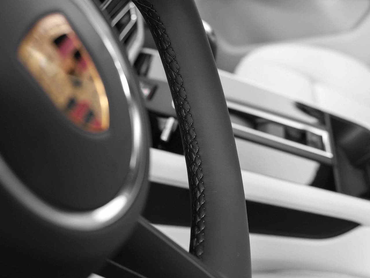 2025 Porsche Macan Macan