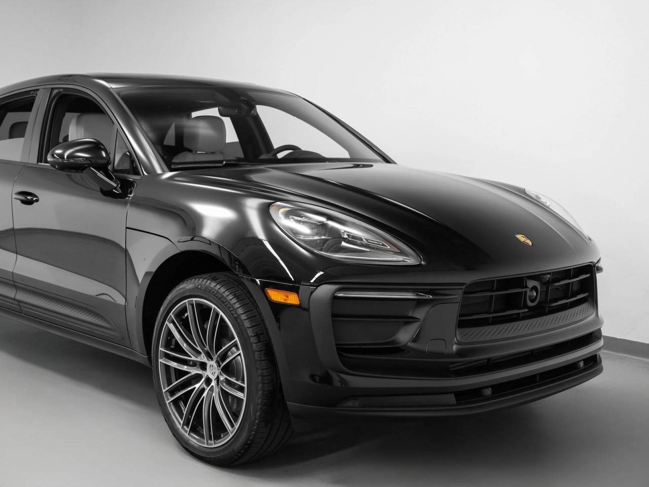 2025 Porsche Macan Macan
