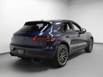 2018 Porsche Macan Macan Sport Edition
