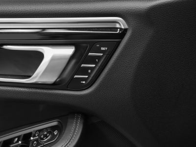 2020 Porsche Macan Macan