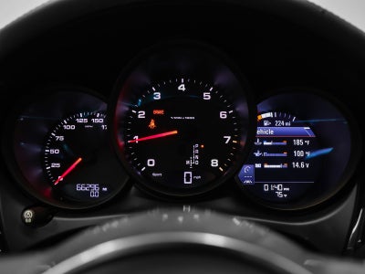 2020 Porsche Macan Macan