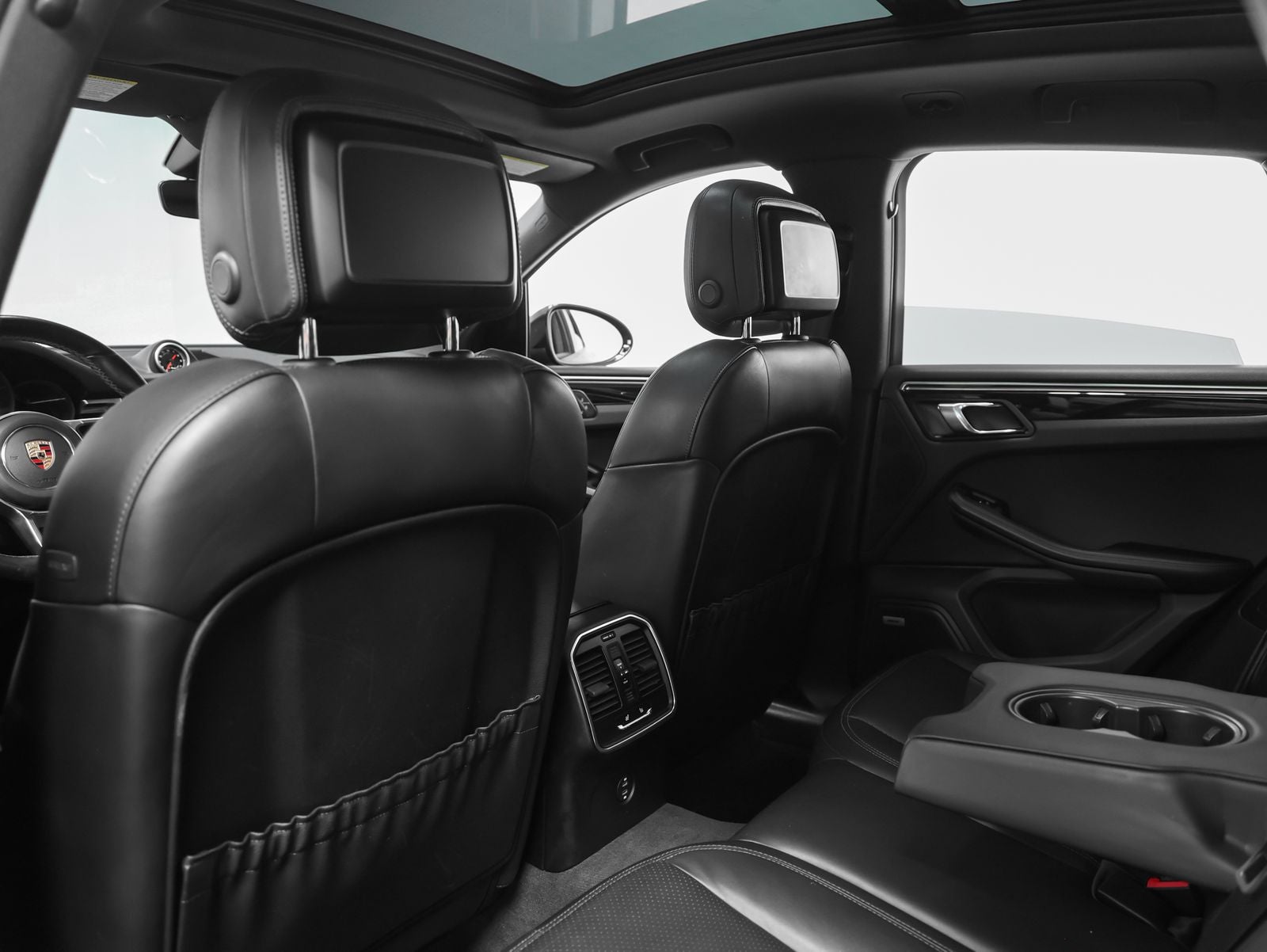 2020 Porsche Macan Macan