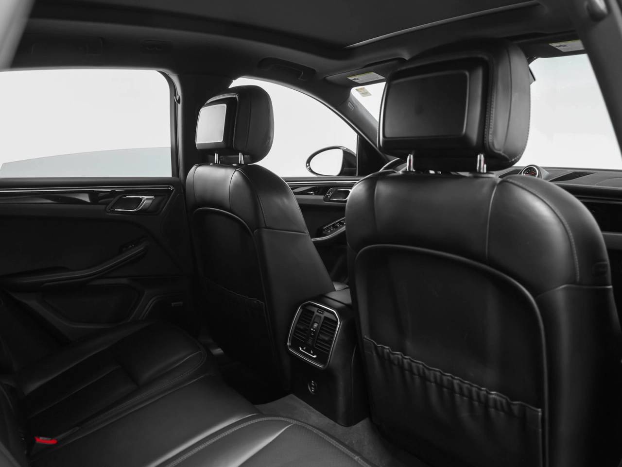 2020 Porsche Macan Macan