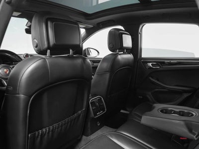2020 Porsche Macan Macan