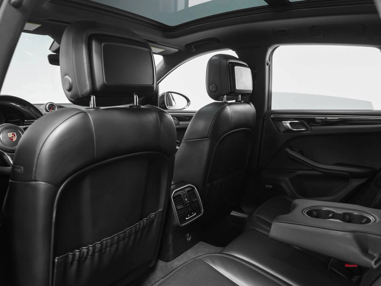 2020 Porsche Macan Macan