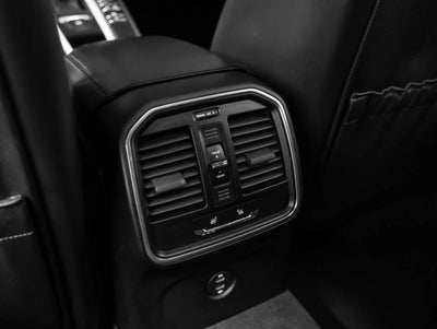 2020 Porsche Macan Macan