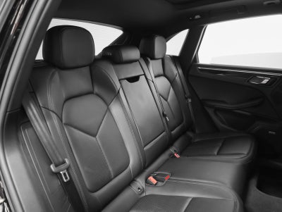 2021 Porsche Macan Macan