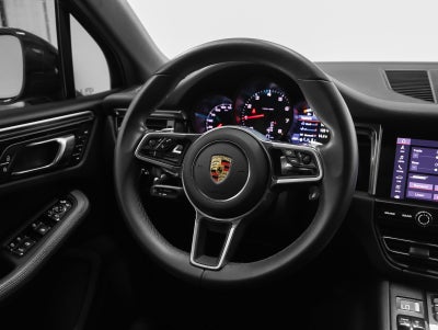 2021 Porsche Macan Macan