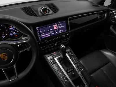 2021 Porsche Macan Macan