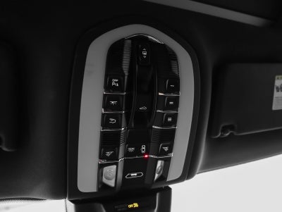 2021 Porsche Macan Macan