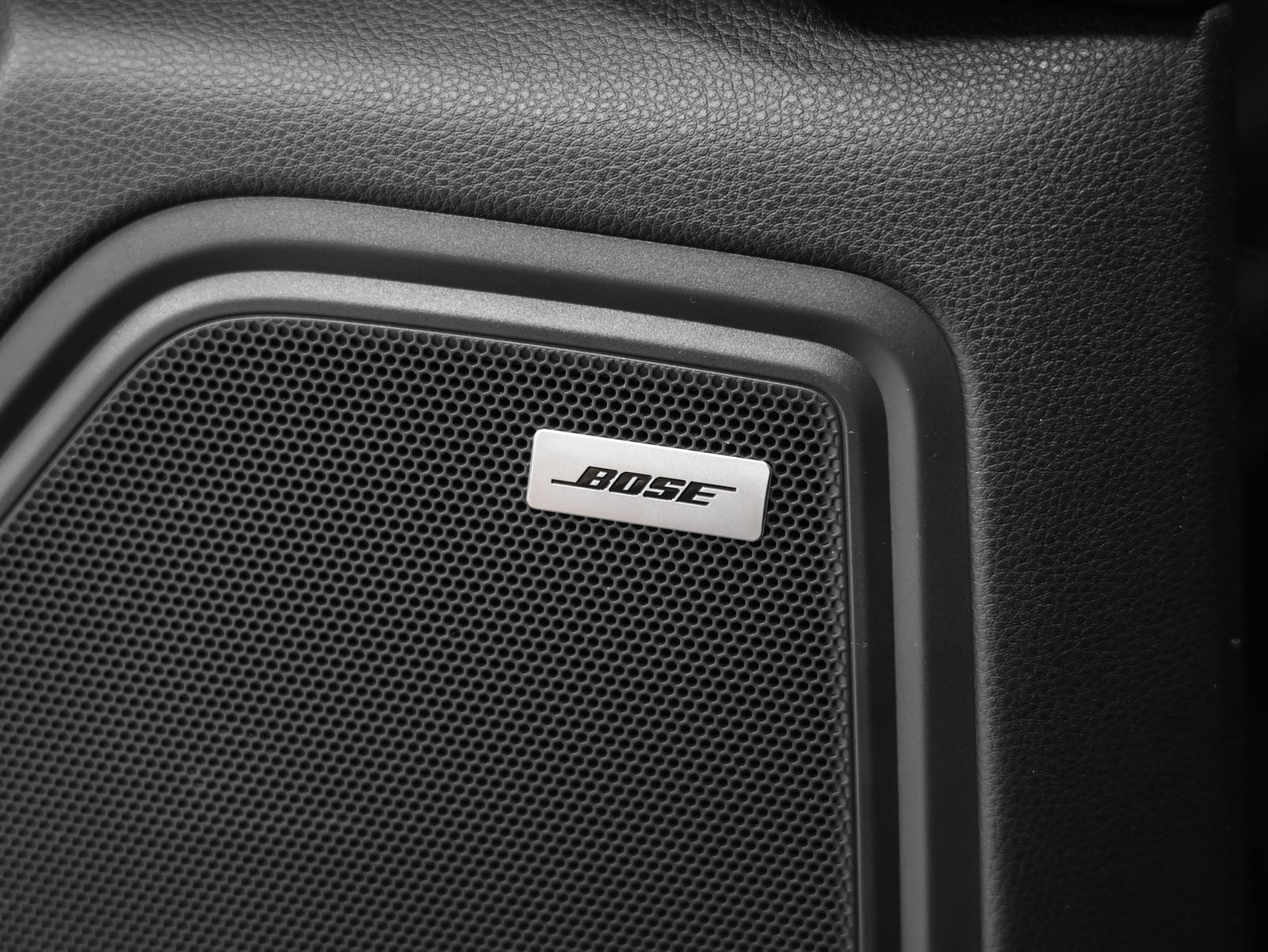 2021 Porsche Macan Macan