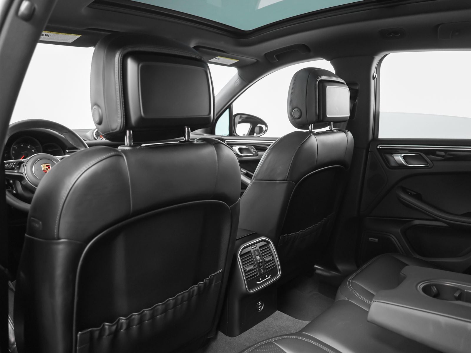 2021 Porsche Macan Macan